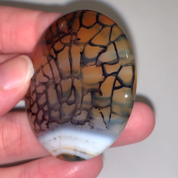 Round Dragon Veins Agate Focal Pendant - Picture 3 of 8